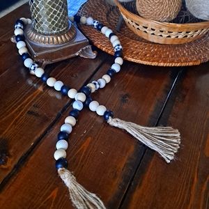 🎀 42" Handame Farmhouse Bead Garland Buffalo